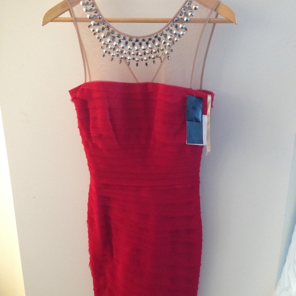 BCBG Dresses & Skirts - 💃 BCBG 💃 Red Jewelled Neck Dress Size 2